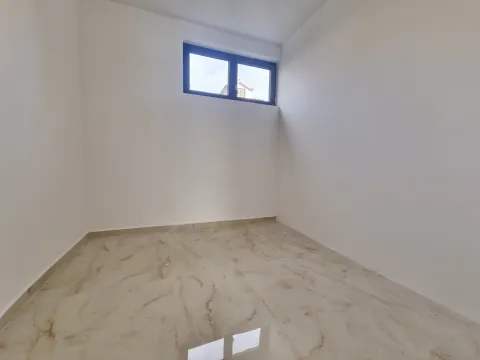 Rent, office space, 68m², Budva, Crna Gora - image 1