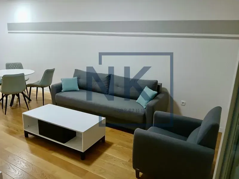 Izdavanje, jednosoban stan, 49m², Central Point, Podgorica