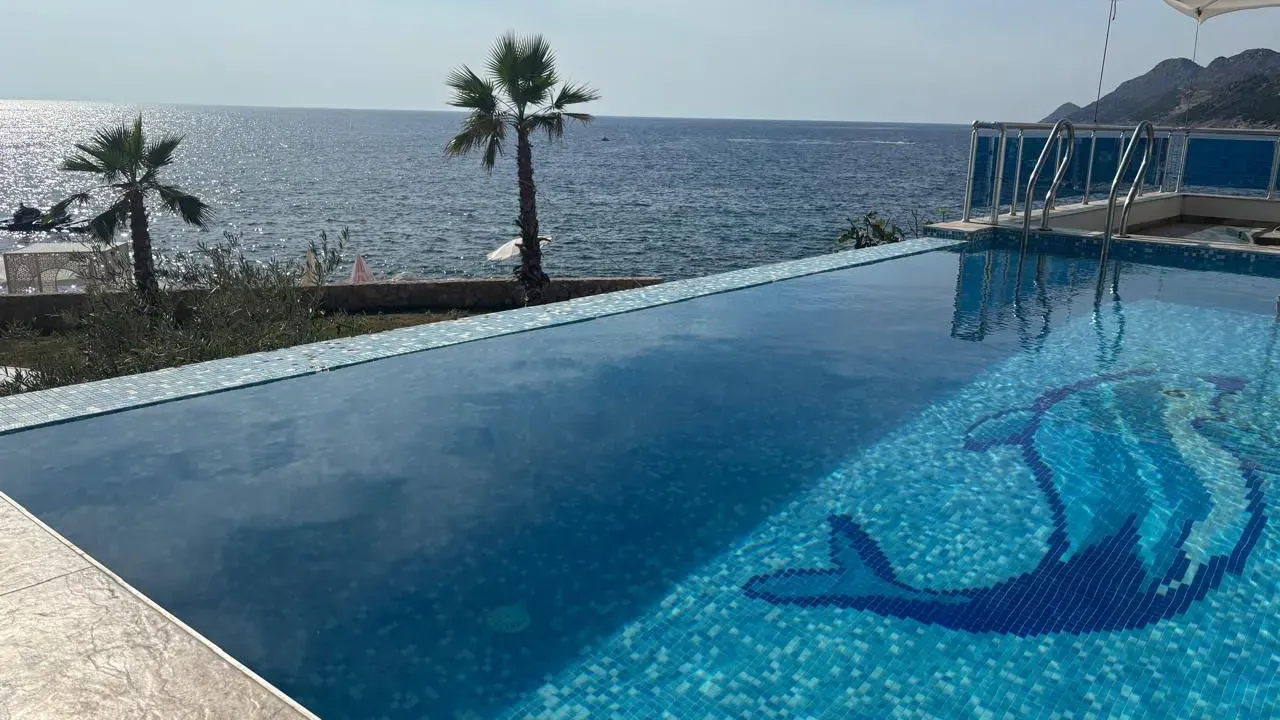 Prodaja, kuća, 358m², Dobre Vode, Bar