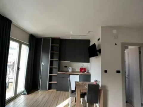 Prodaja, garsonjera, 33m², Budva, Crna Gora - image 7