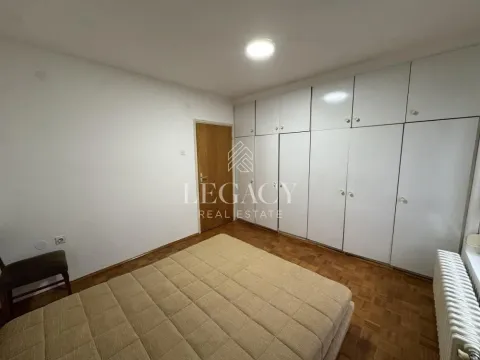Izdavanje, četvorosoban stan, 89m², Petlovo Brdo, Beograd - image 13