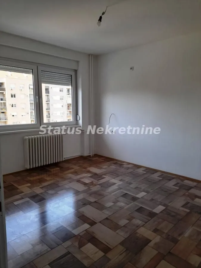 Prodaja, dvosoban stan, 52m², Grbavica, Novi Sad Sve Podlokacije