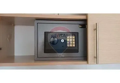 Sale, one bedroom apartment, 39m², Bečići, Budva - image 9