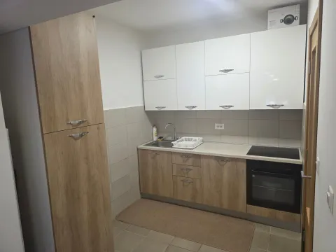 Rent, two bedroom apartment, 72m², Dubovica, Budva - image 4