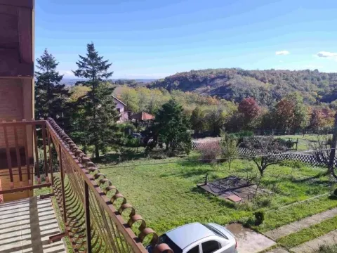 Prodaja, kuća, 220m², Voždovac Sve Podlokacije, Beograd - image 9
