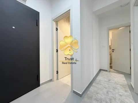 Rent, two bedroom apartment, 70m², Stari Aerodrom, Podgorica - image 9