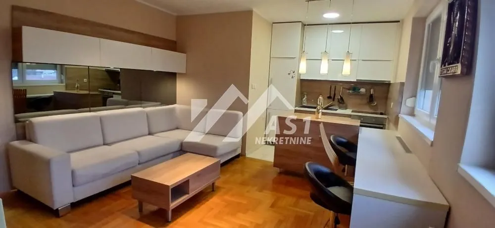 Rent, two bedroom apartment, 45m², Telep, Novi Sad Sve Podlokacije