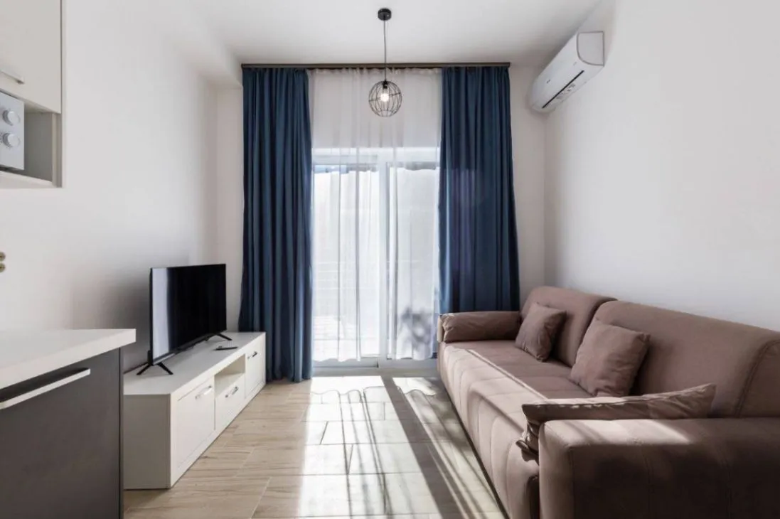 Daily-rent, studio apartment, 28m², Bečići, Budva