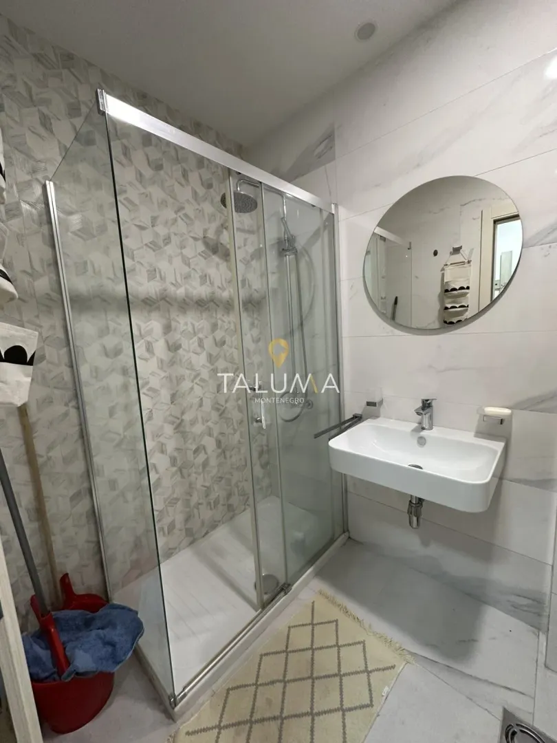 Rent, one bedroom apartment, 43m², City Kvart, Podgorica
