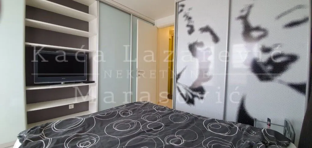 Sale, two bedroom apartment, 68m², Belvil, Beograd