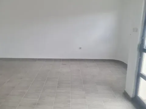 Rent, office space, 90m², Podbara, Novi Sad Sve Podlokacije - image 2