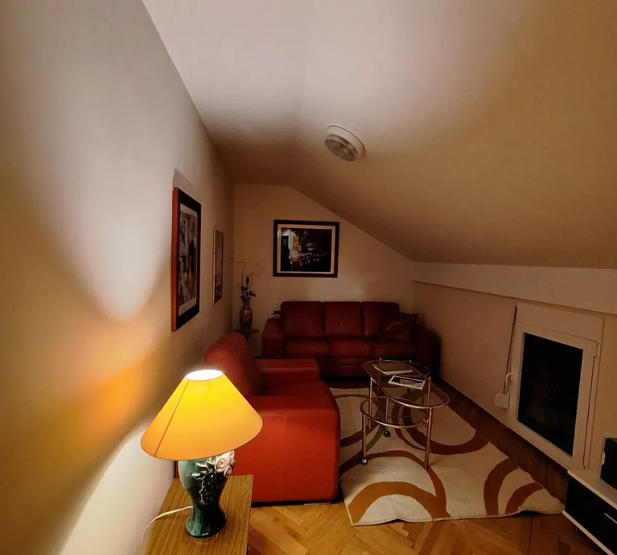 Izdavanje, jednosoban stan, 60m², Donja Gorica, Podgorica