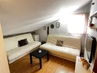 Izdavanje, dvosoban stan, 55m², Blok 6, Podgorica - image 9