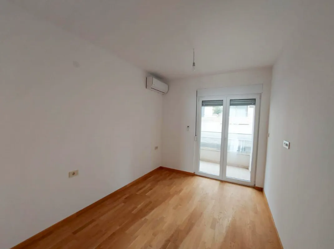 Prodaja, dvosoban stan, 91m², Baošići, Herceg Novi