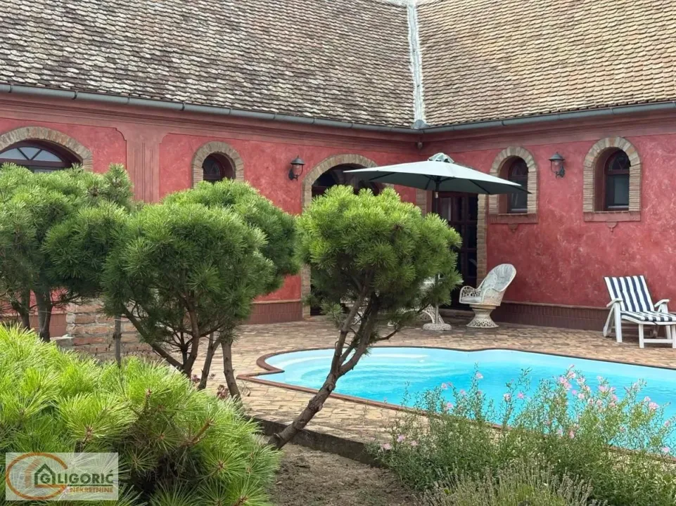 Sale, house, 730m², Pančevo, Srbija