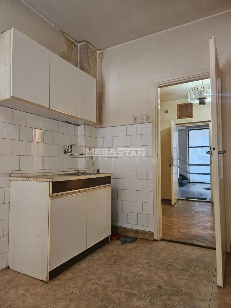 Sale, three bedroom apartment, 77m², Palilula Sve Podlokacije, Beograd