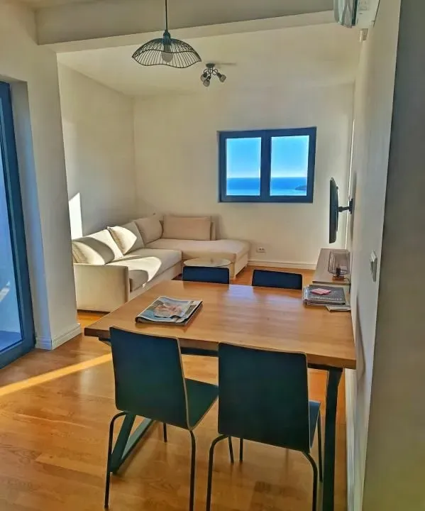 Sale, two bedroom apartment, 54m², Bečići, Budva
