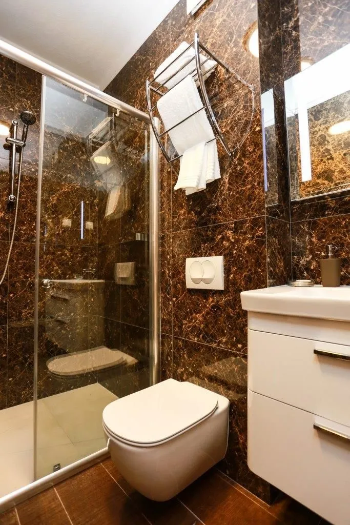Prodaja, kuća, 600m², Tivat, Crna Gora