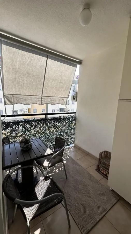 Prodaja, četvorosoban stan, 84m², Novo naselje, Novi Sad