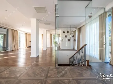 Prodaja, kuća, 560m², Tivat, Crna Gora - image 19