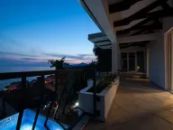 Izdavanje, kuća, 250m², Sveti Stefan, Budva - image 11