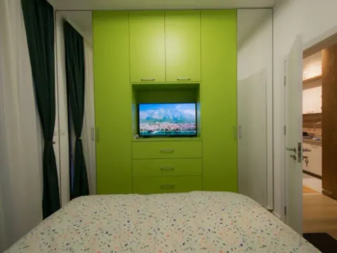 Izdavanje, jednosoban stan, 40m², Tološi, Podgorica - image 12