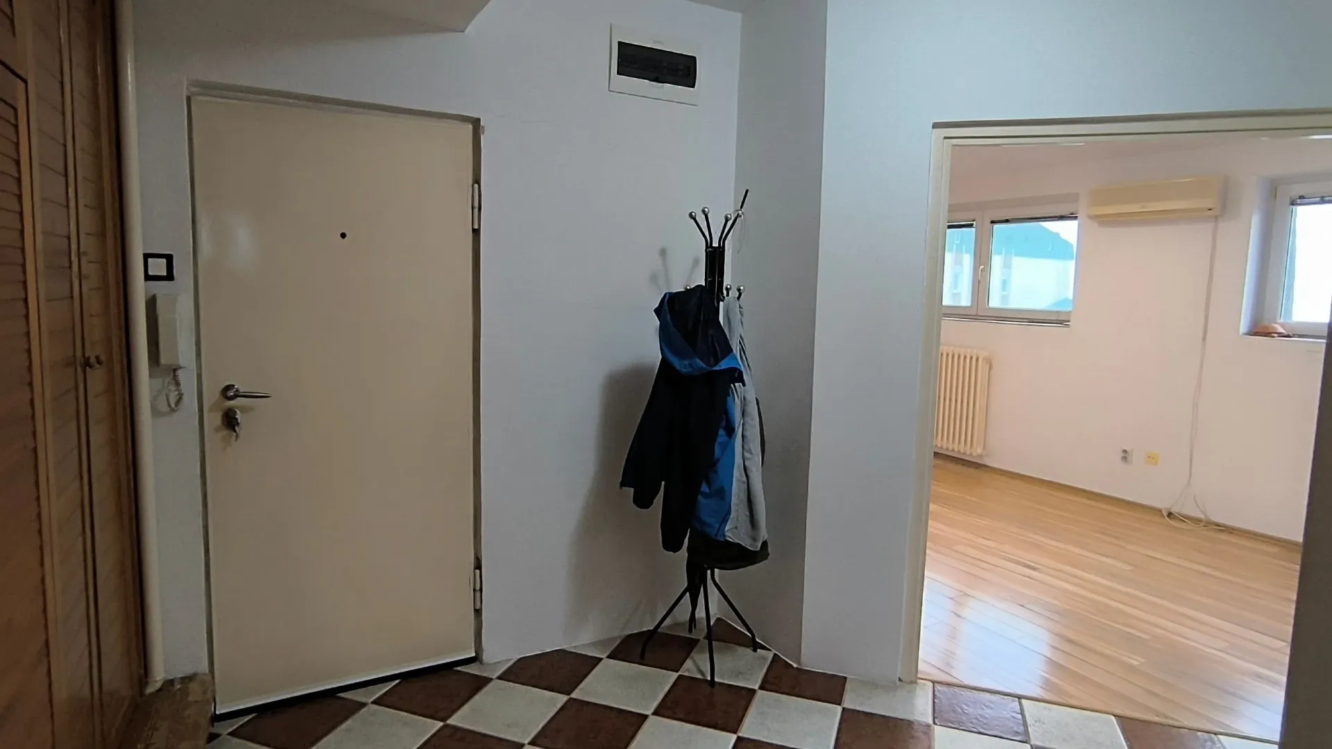 Sale, two bedroom apartment, 53m², Skojevsko Naselje, Beograd