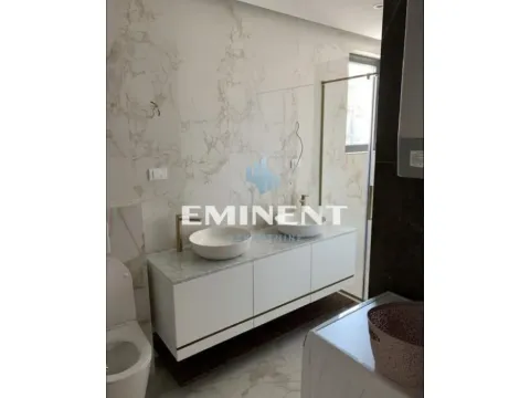 Izdavanje, trosoban stan, 75m², Savski Venac, Beograd - image 9