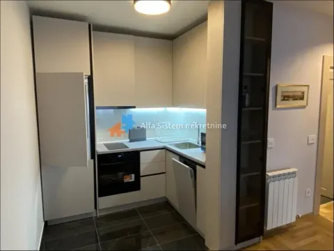 Izdavanje, trosoban stan, 60m², Banjica, Voždovac Sve Podlokacije - image 8