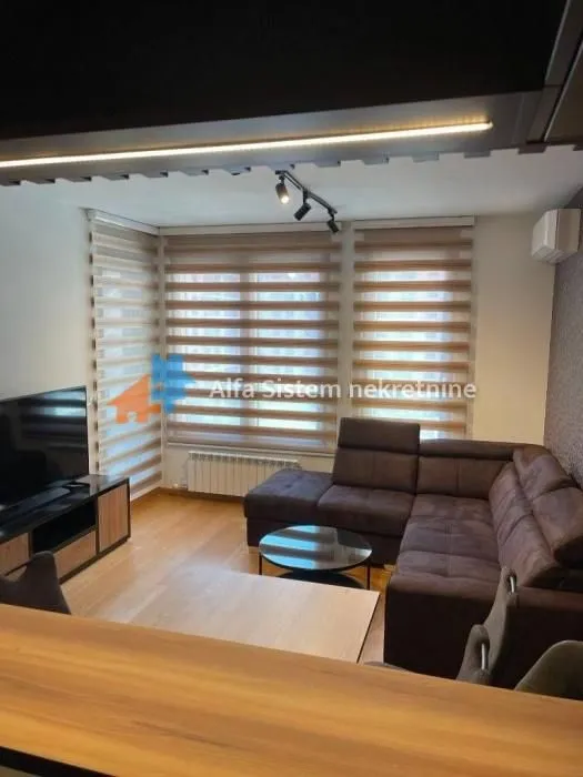 Rent, two bedroom apartment, 45m², Novi Beograd Blok 65, Novi Beograd Sve Podlokacije