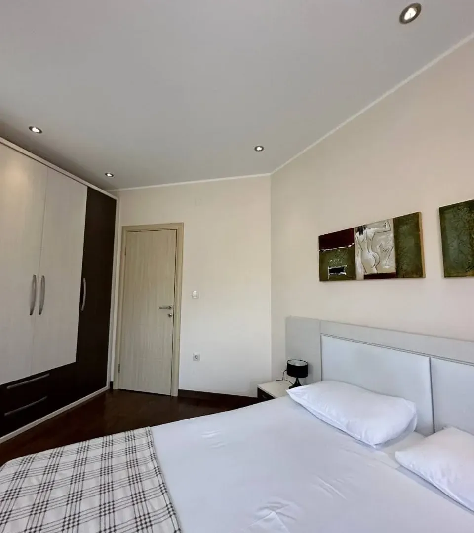 Sale, three bedroom apartment, 91m², Bečići, Budva