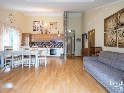 Prodaja, dvosoban stan, 83m², Prčanj, Kotor - image 5