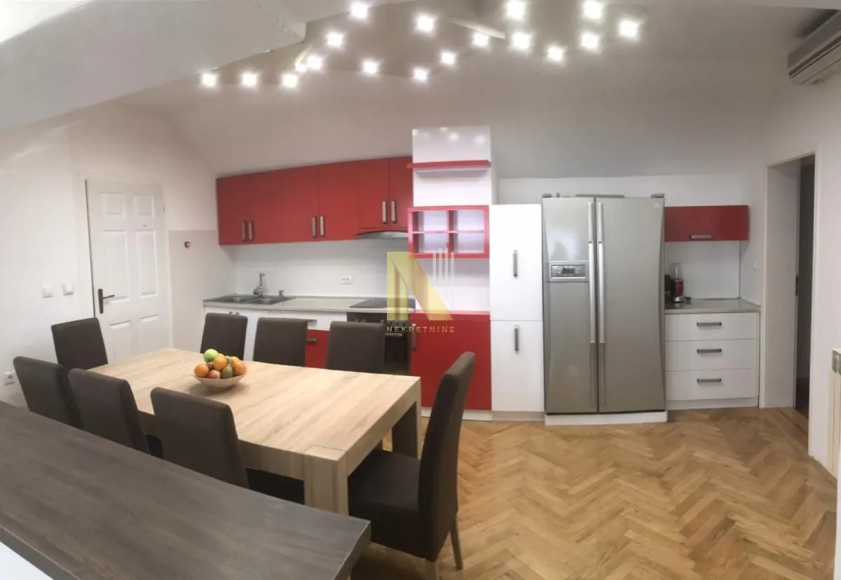Prodaja, stan, 130m², Grbavica, Novi Sad Sve Podlokacije