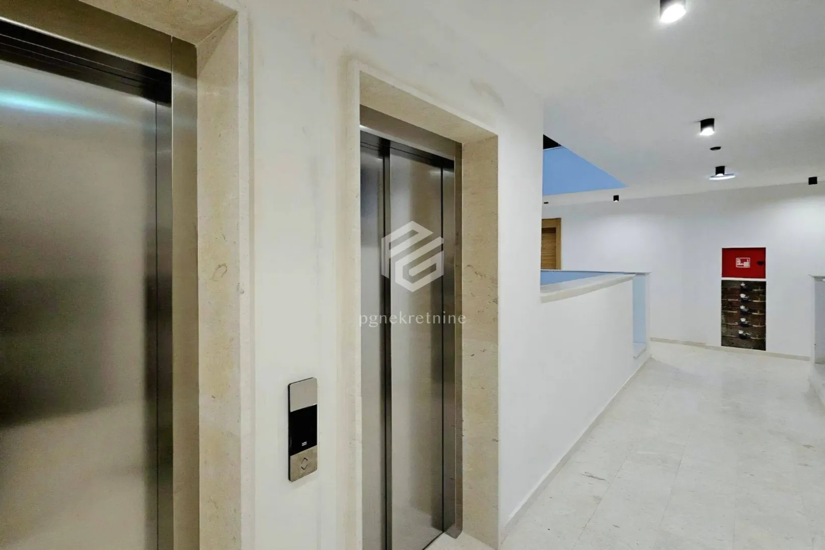 Prodaja, jednosoban stan, 43m², Rozino, Budva