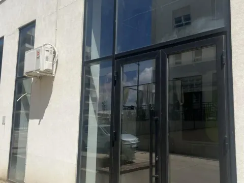 Prodaja, poslovni prostor, 95m², Višnjička Banja, Palilula Sve Podlokacije - image 2