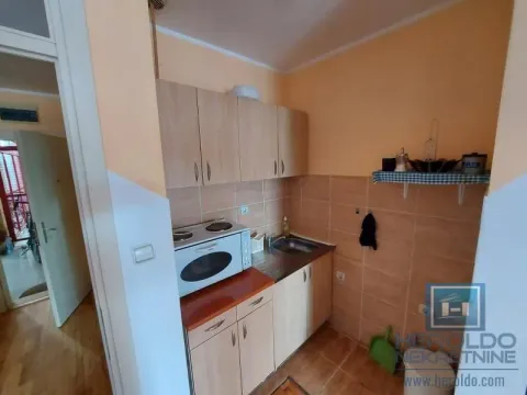 Rent, studio apartment, 26m², Centar, Jagodina - image 4