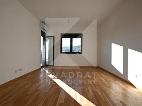 Izdavanje, dvosoban stan, 64m², Zagorič, Podgorica - image 2