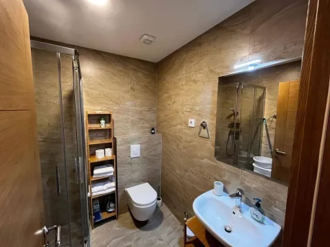 Rent, one bedroom apartment, 45m², Centar, Budva - image 6