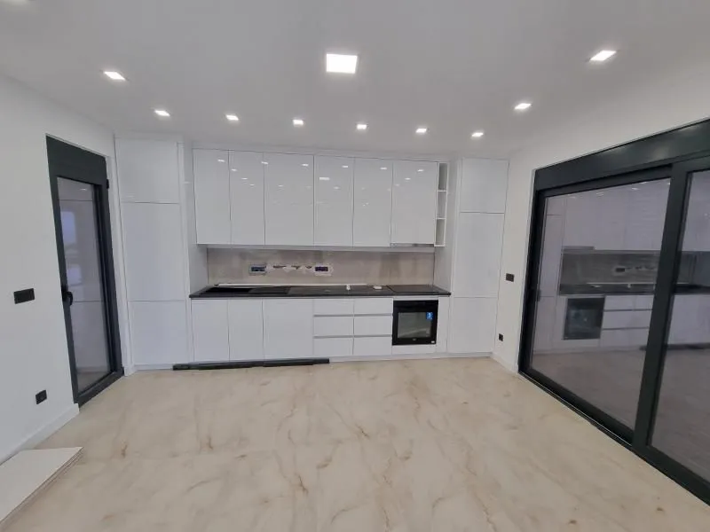 Sale, house, 486m², Šušanj, Bar