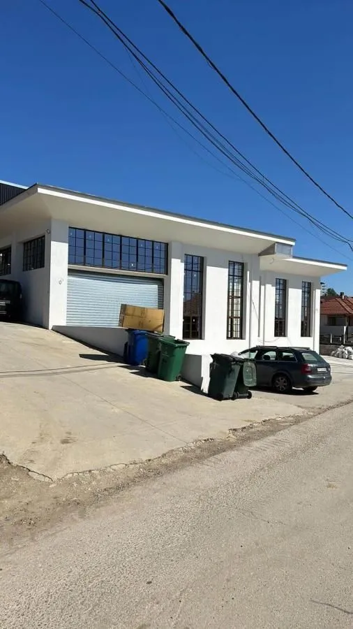 Rent, office space, 700m², Mali Mokri Lug, Zvezdara Sve Podlokacije