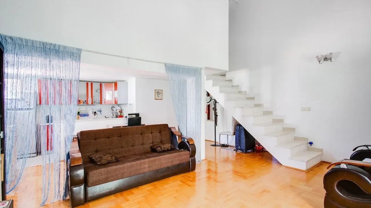 Sale, two bedroom apartment, 82m², Gospoština, Budva