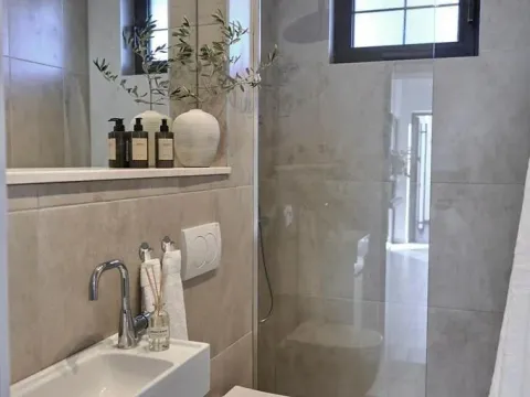 Prodaja, kuća, 424m², Tivat, Crna Gora - image 9