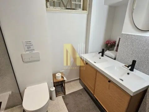 Izdavanje, trosoban stan, 110m², Centar, Novi Sad - image 16