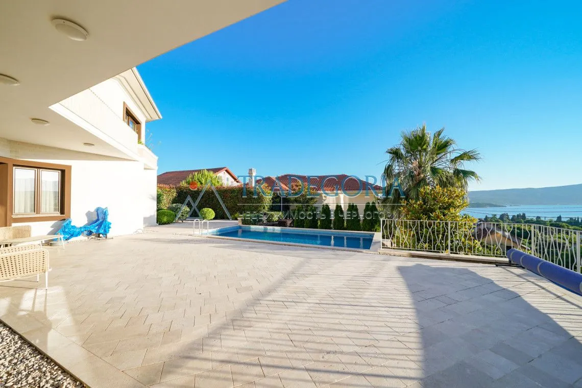 Prodaja, kuća, 285m², Tivat, Crna Gora