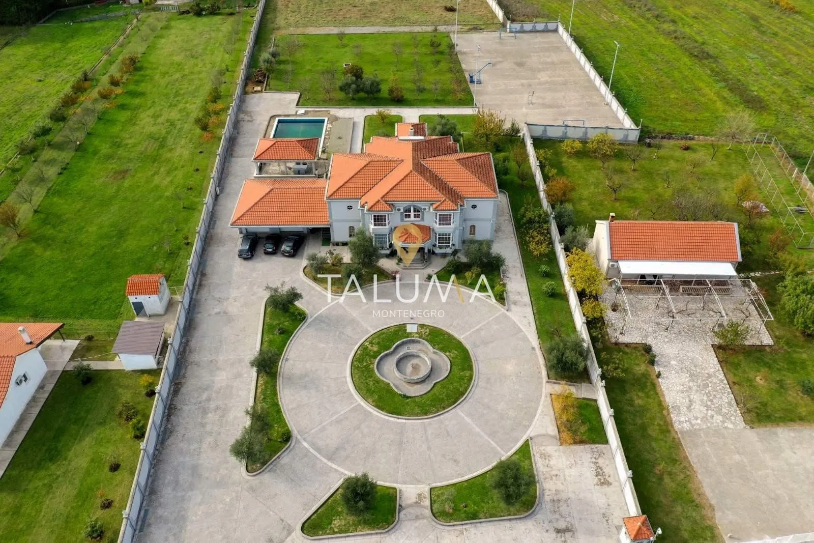 Prodaja, kuća, 560m², Begovina, Danilovgrad