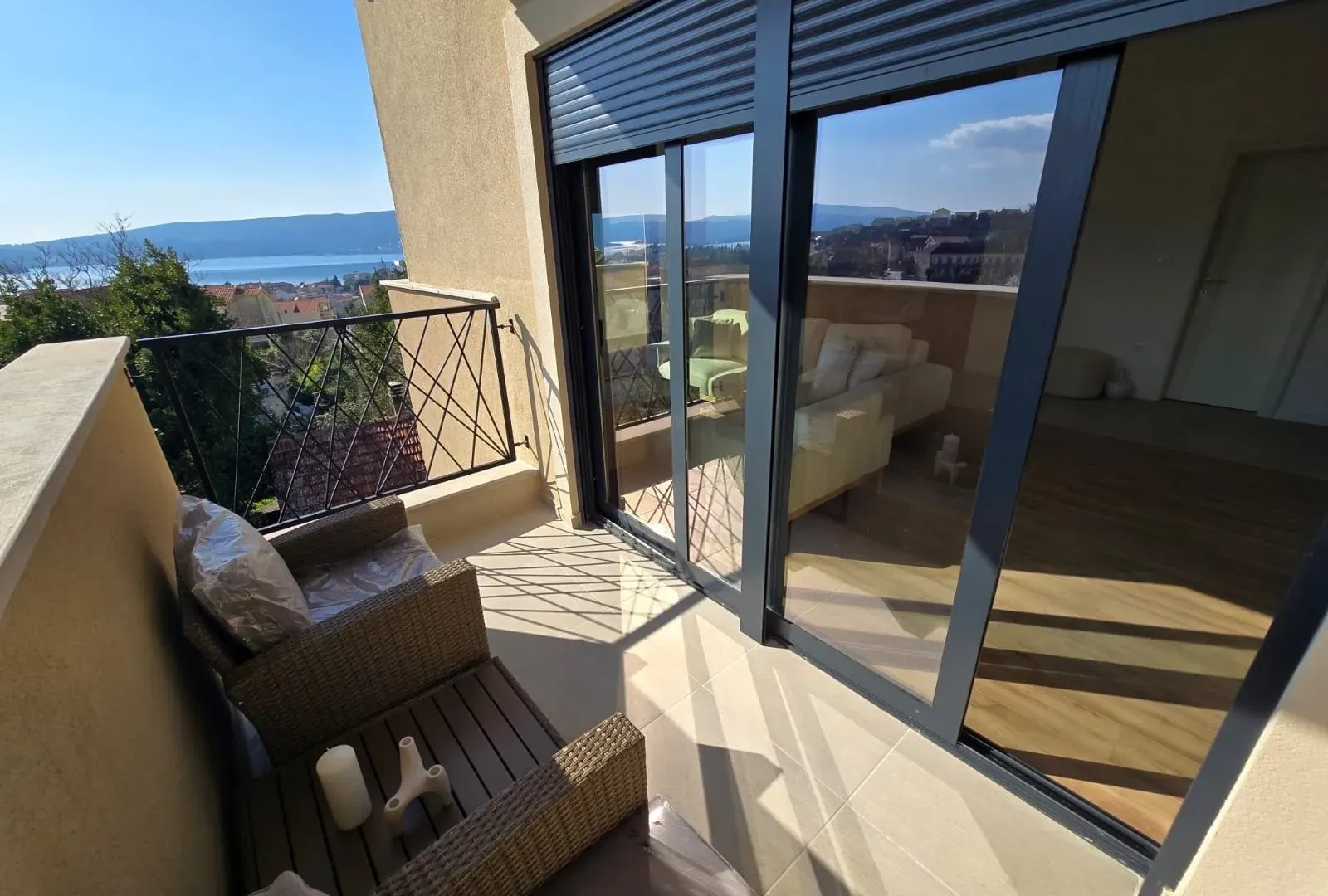 Rent, one bedroom apartment, 55m², Mažina, Tivat