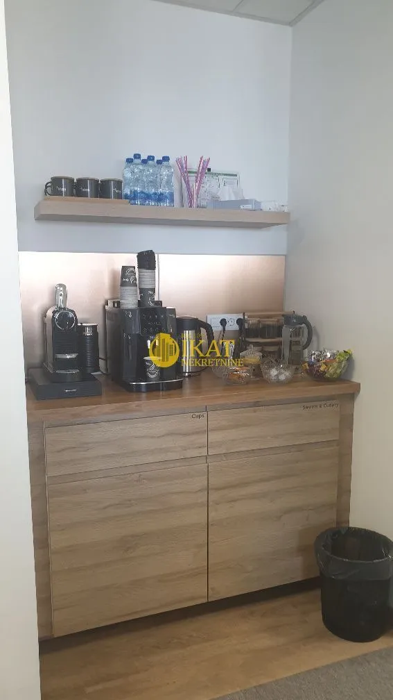 Rent, office space, 289m², Tašmajdan, Palilula Sve Podlokacije