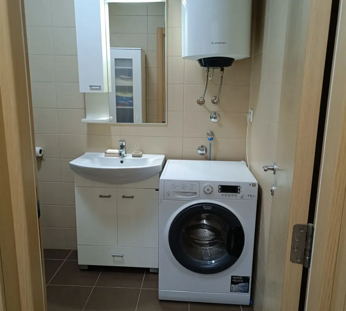 Prodaja, dvosoban stan, 81m², Tivat, Crna Gora