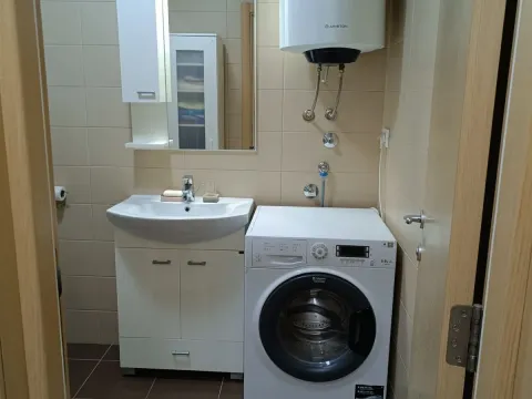 Sale, two bedroom apartment, 81m², Tivat, Crna Gora - image 10