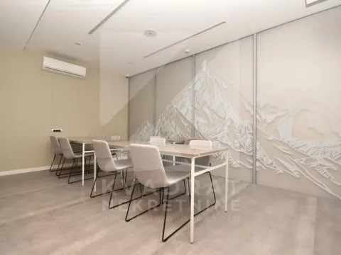 Prodaja, poslovni prostor, 391m², Preko Morače, Podgorica - image 22